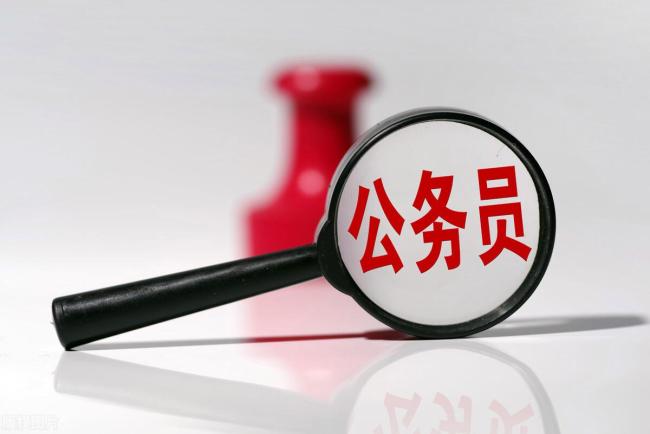 男子加拿大考公上岸:这里也卷,国内外职场文化大不同